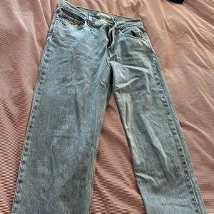 Levi’s Low Pro Straight size 29 ankle length